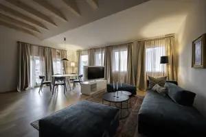 Romantisk hotel "Hotel Bruneck" City-Design-Apartments - Bruneck, Italien