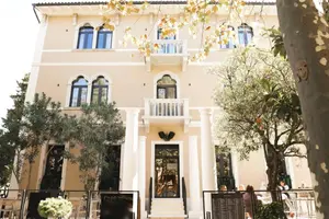 Strandhotel DeGrassi Boutique Garni Hotel Izola - Izola, Slovenien