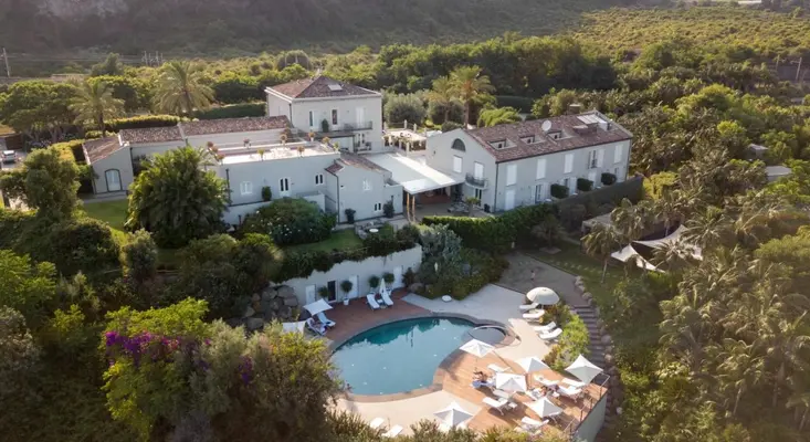 Romantisk hotel Donna Carmela Resort & Lodges - Carruba Di Riposto, Italien