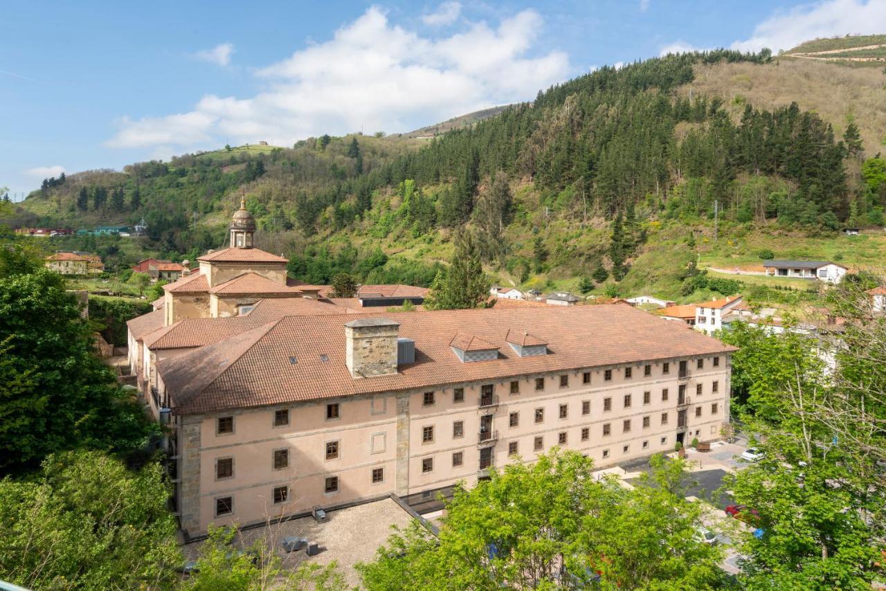 Amazon.co.jp: De parador a parador: España, 2 vols : 本